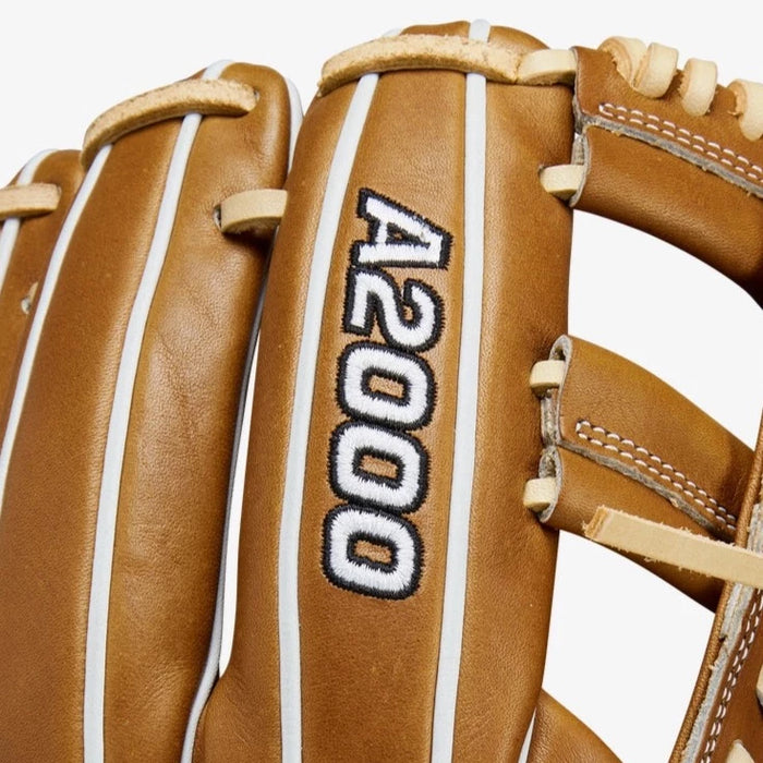 Wilson 11.5" A2000 1716 Pro Stock Baseball Glove