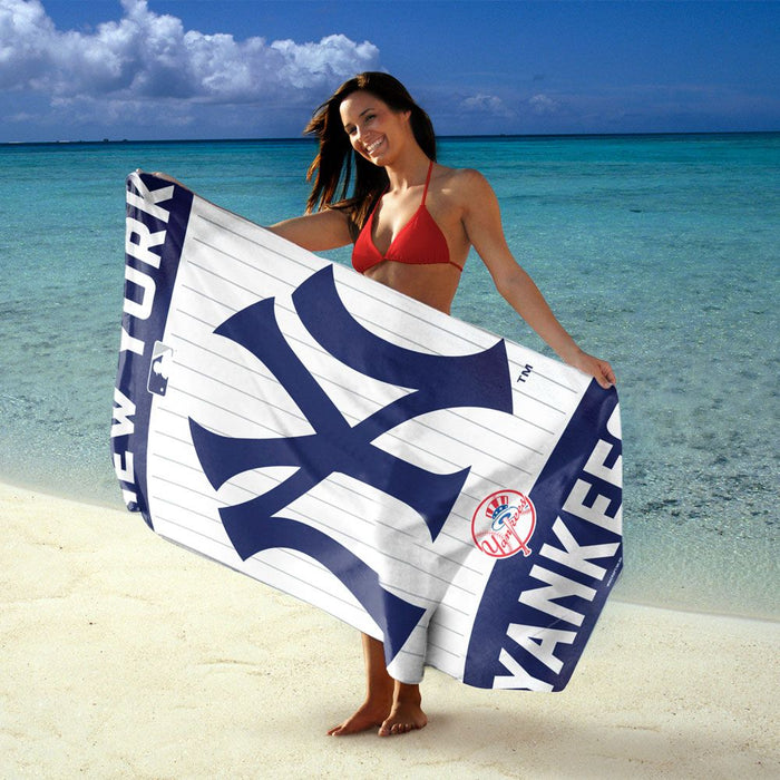 MLB Beach Towels - DiscoSports